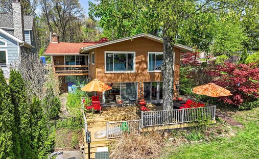 House in Dowagiac, Michigan, United States 1