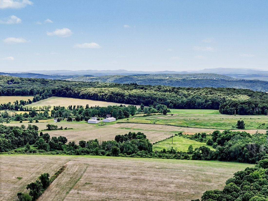 Land in Pine Plains, New York, United States 3 - 18315188