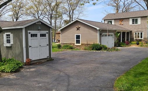 Maison à Fenton Road, Michigan, États-Unis 1