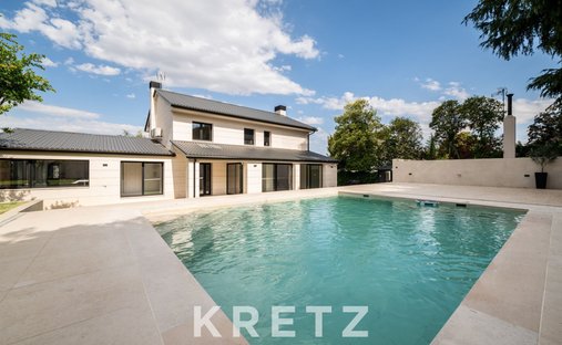 House in Pozuelo de Alarcon, Comunidad de Madrid, Spain 1