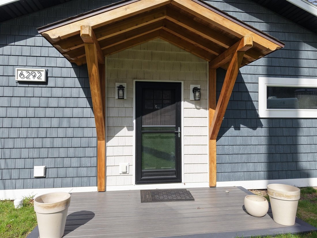 House in Ludington, Michigan, United States 3 - 18308692