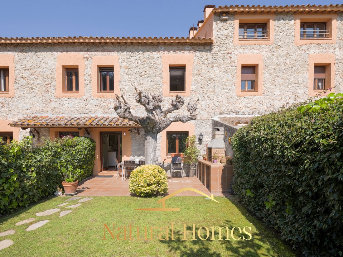 Chalet in Sant Vicenc de Montalt, Catalonia, Spain 1 - 18311988