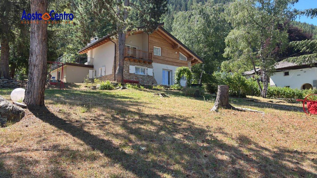 Villa in Charvensod, Aosta Valley / Vallée d'Aoste, Italy 1 - 18315125
