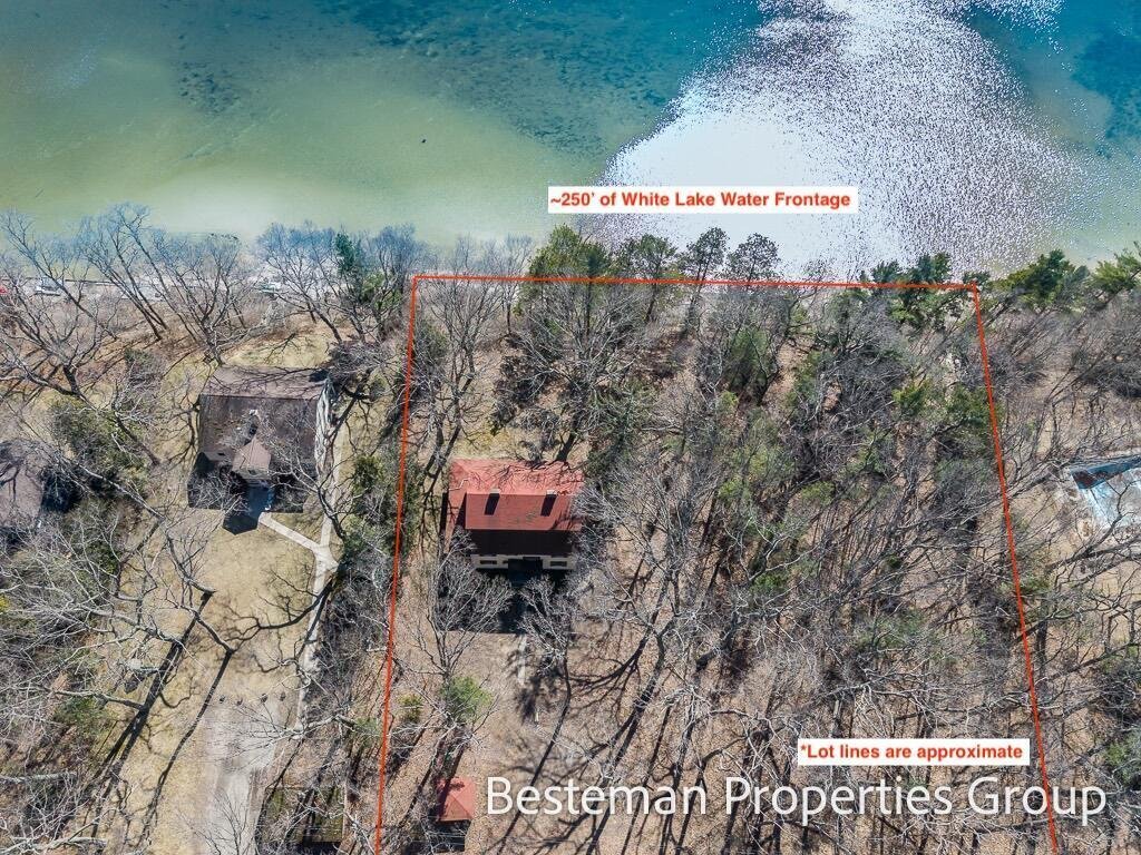 House in Montague, Michigan, United States 3 - 18310004