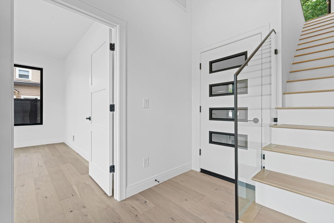 Townhouse in Traverse City, Michigan, United States 4 - 18309791