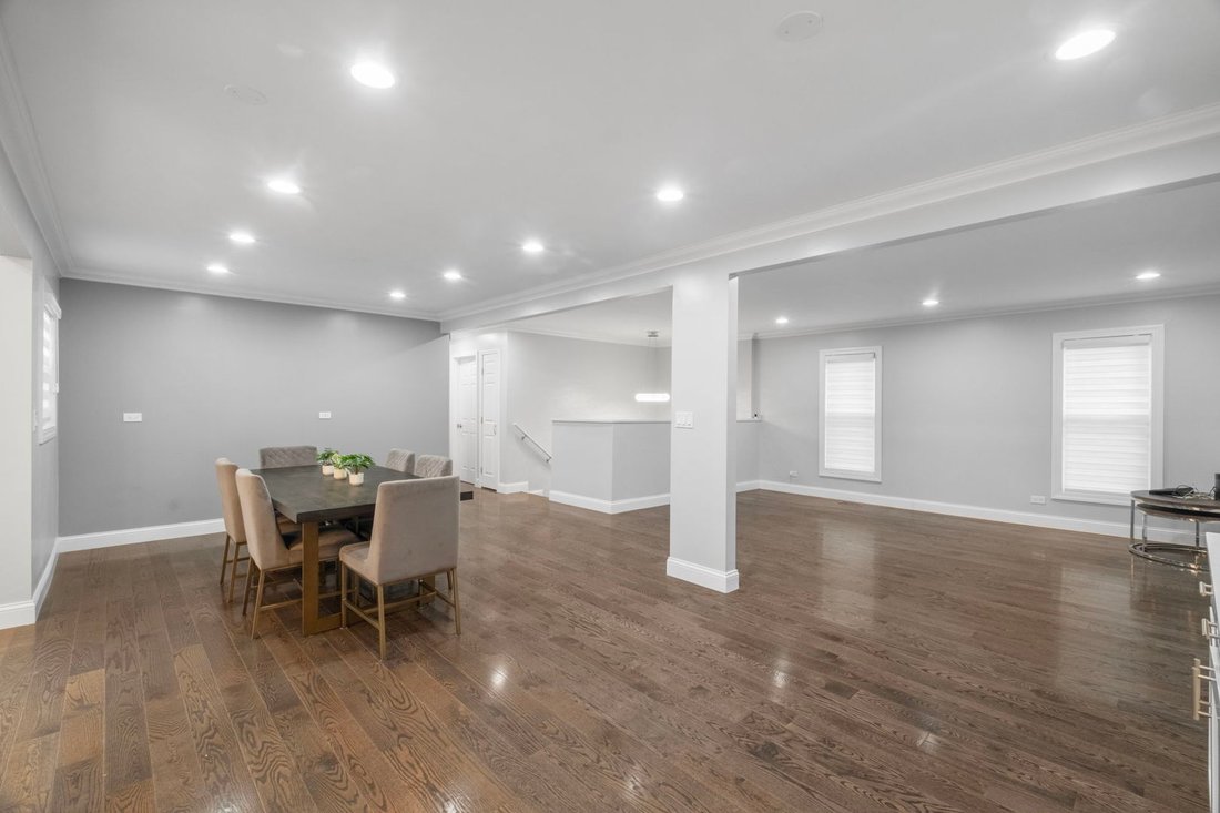 House in Roselle, Illinois, United States 5 - 18313625
