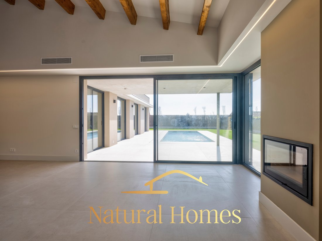 Chalet in Sant Vicenc de Montalt, Catalonia, Spain 5 - 18312278