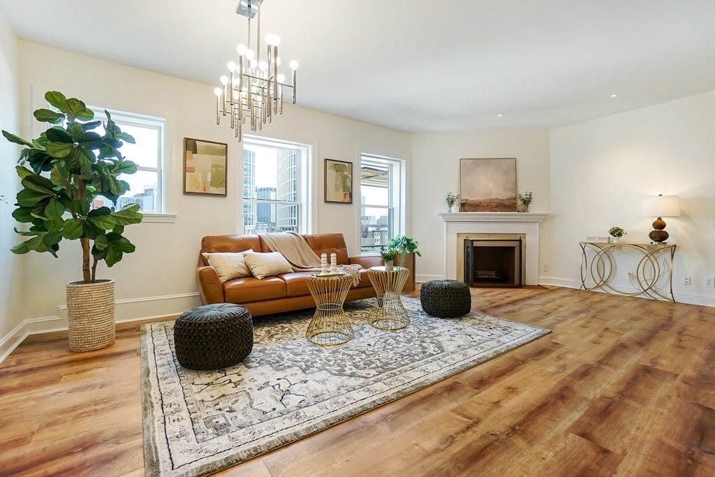 Condo in Boston, Massachusetts, United States 1 - 18314121