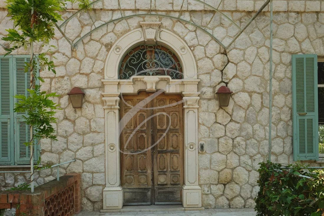 Villa in Menton, Provence-Alpes-Côte d'Azur, France 3 - 14580145