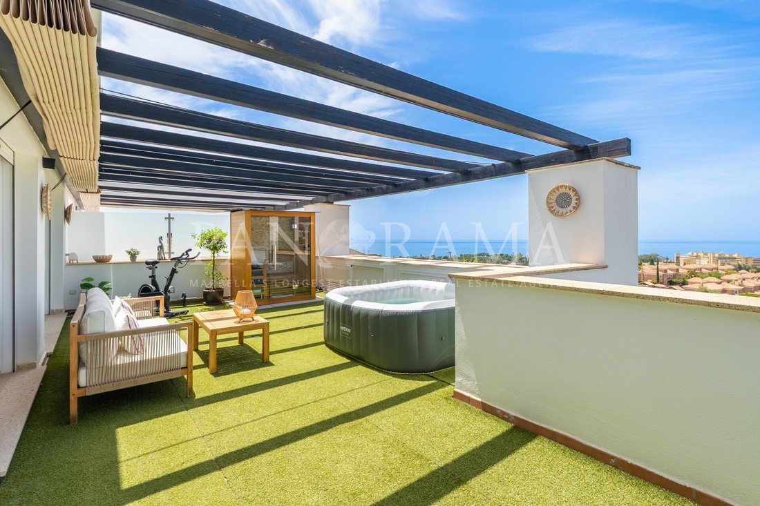 Penthouse in Marbella, Andalusia, Spain 1 - 18310302