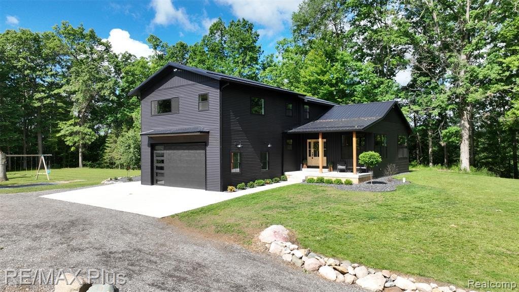 House in Columbiaville, Michigan, United States 4 - 18309335