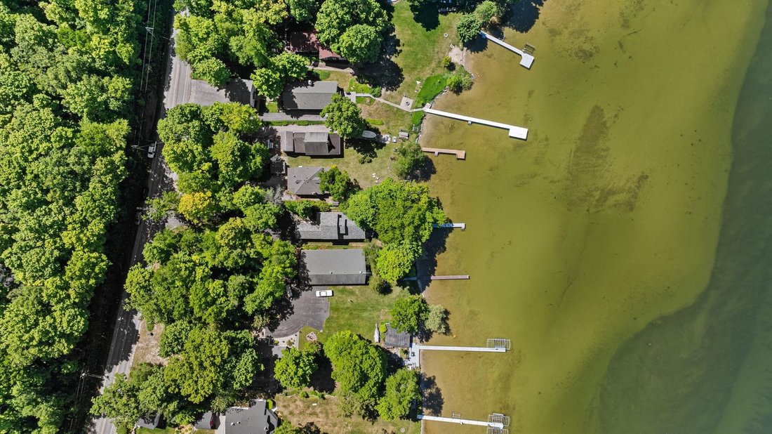 House in Garfield Township, Michigan, United States 5 - 18310194