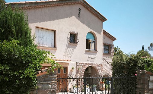 Villa in Boulouris, Saint-Raphaël, France 1