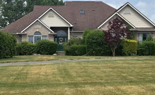 Condo in Milan, Michigan, United States 1