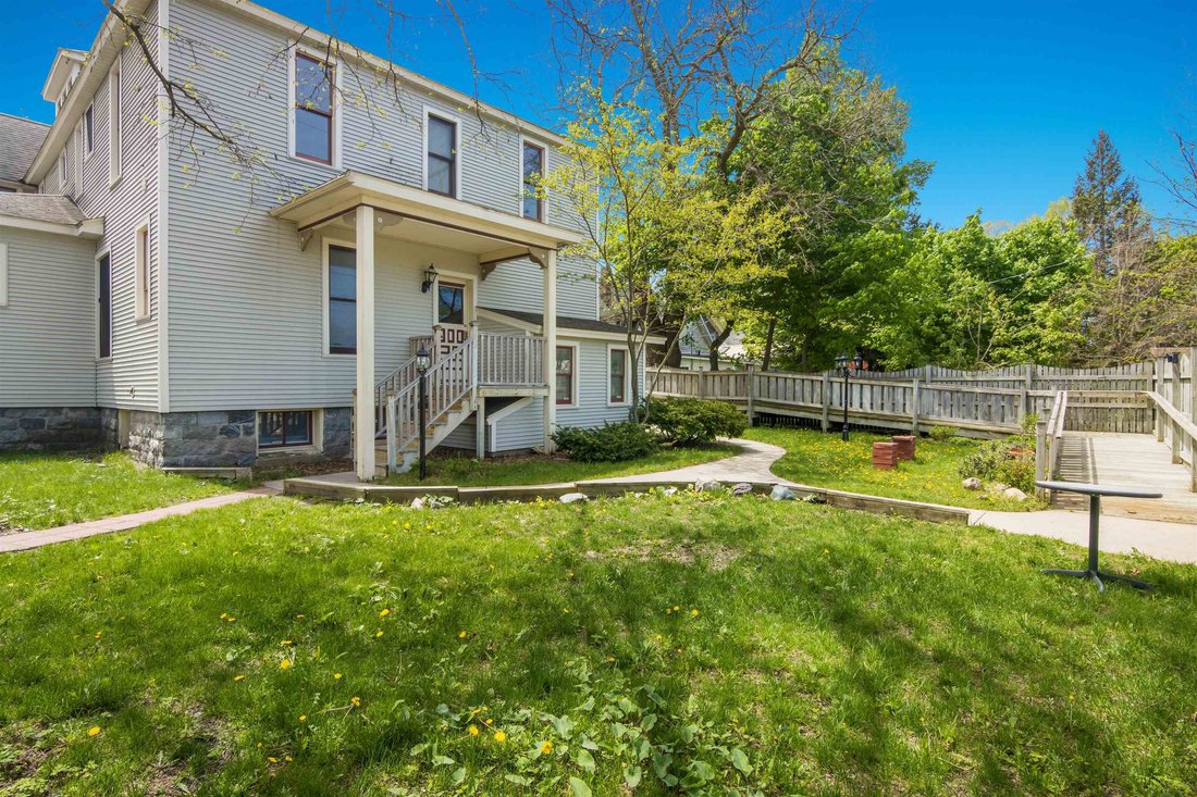 House in Traverse City, Michigan, United States 4 - 18309990