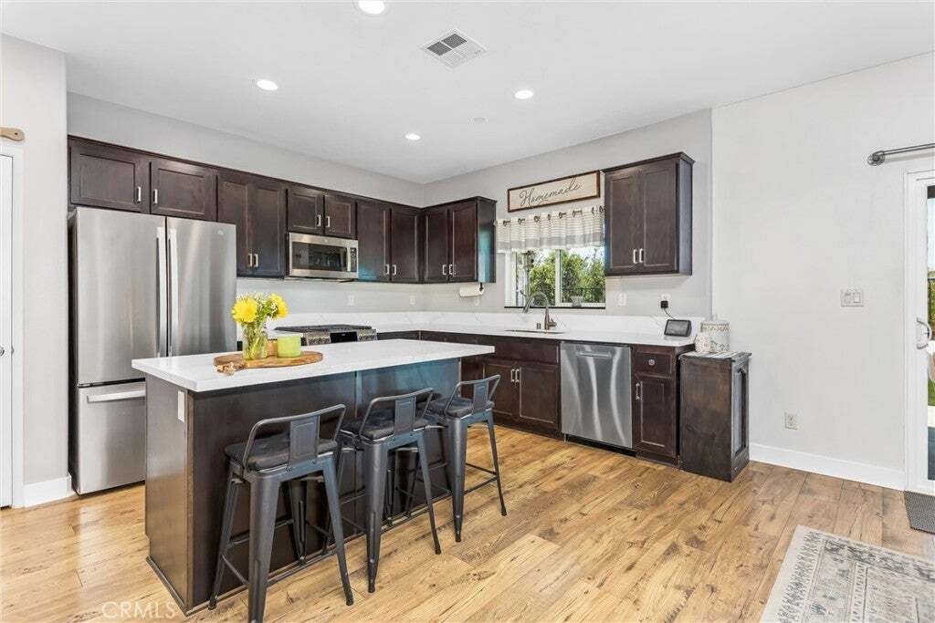 House in Cherry Valley, California, United States 5 - 17811454