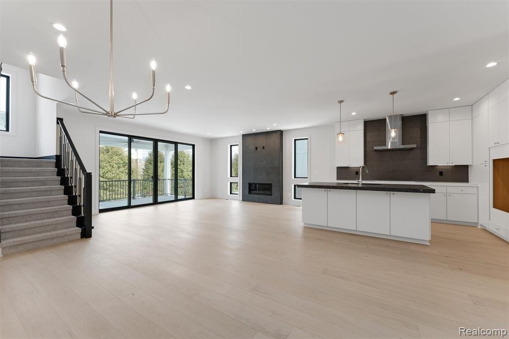 Condo in Troy, Michigan, United States 3 - 18307781