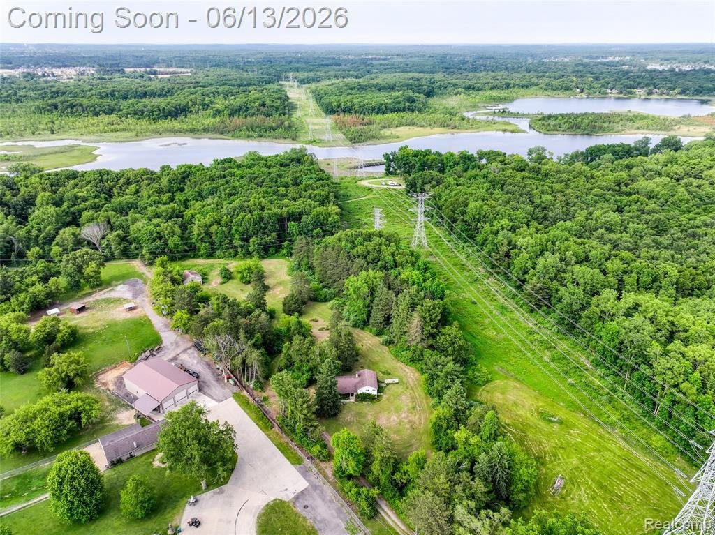 House in Wixom, Michigan, United States 2 - 18308819