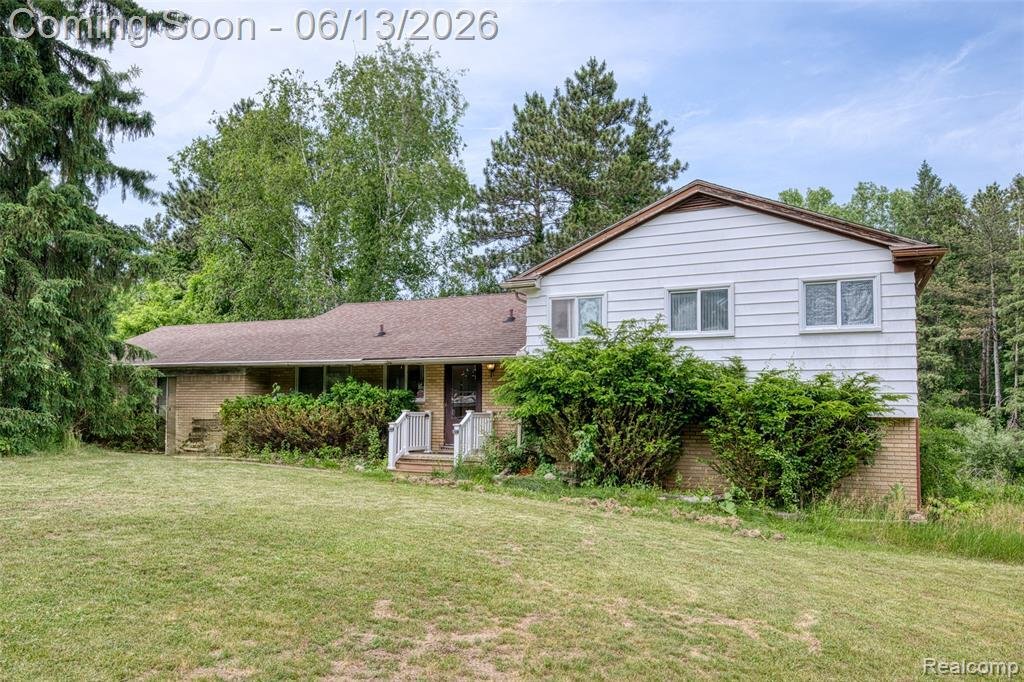 House in Wixom, Michigan, United States 1 - 18308819