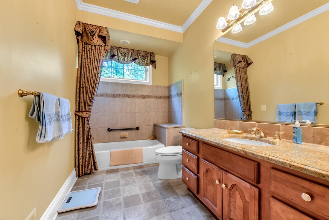 House in Clarkston, Michigan, United States 5 - 18308314