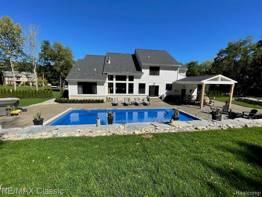 House in Milford Charter Township, Michigan, United States 1 - 18308351