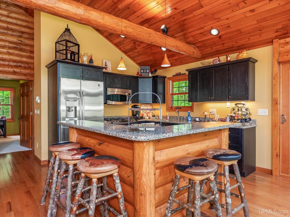 House in Marenisco, Michigan, United States 4 - 18309666