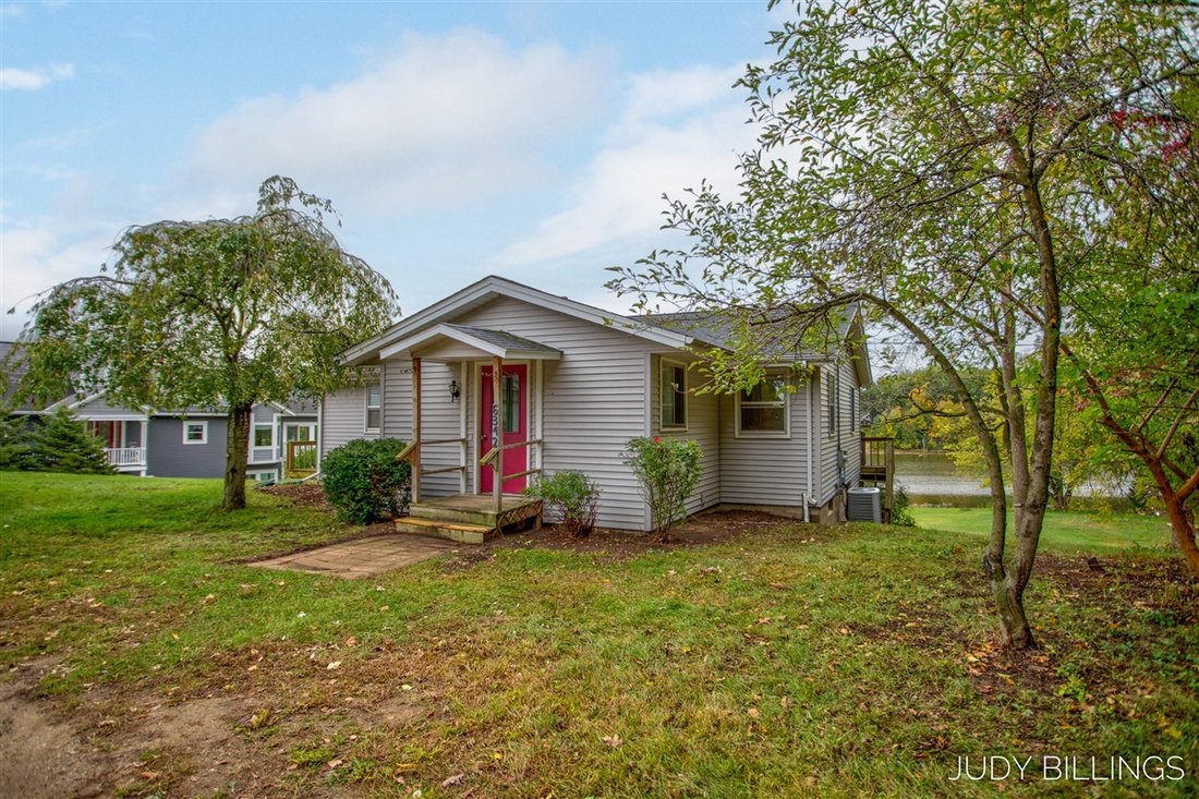 House in Fennville, Michigan, United States 3 - 18308559