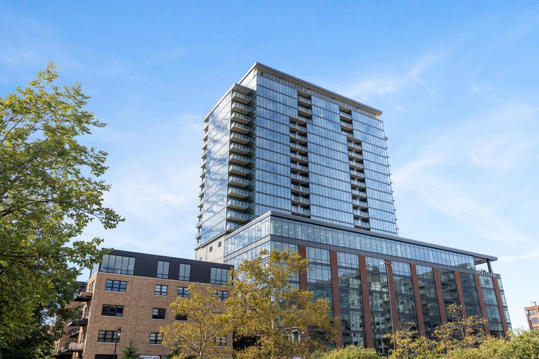Condo in Grand Rapids, Michigan, United States 3 - 18308014
