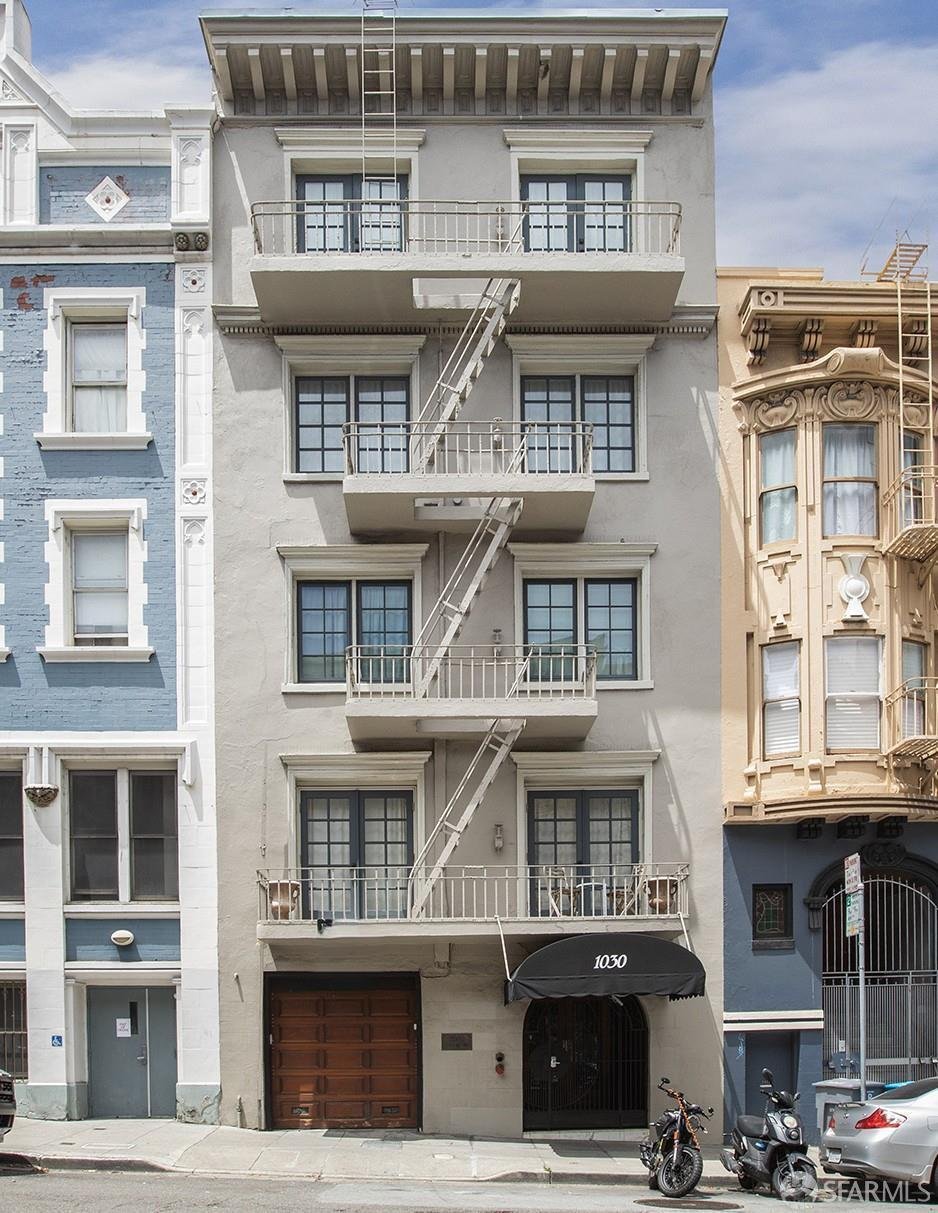 Condo in San Francisco, California, United States 2 - 18310165