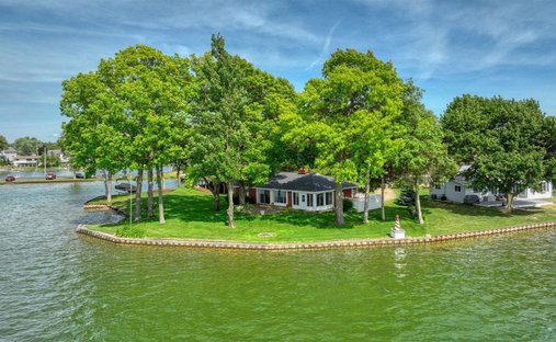 House in Brooklyn, Michigan, United States 1