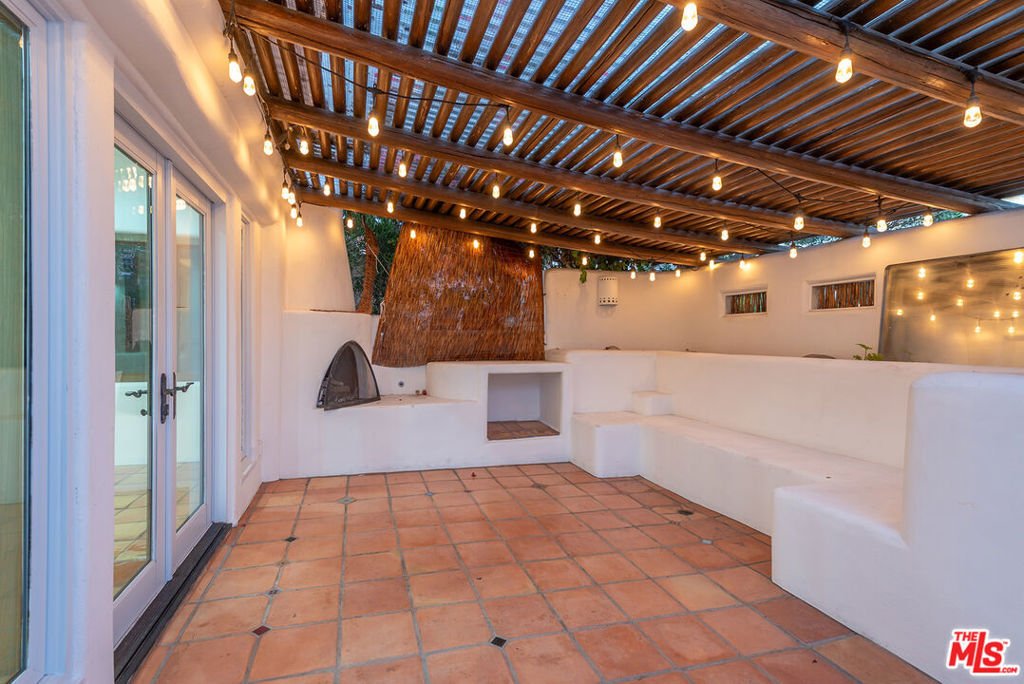 House in Los Angeles, California, United States 4 - 18312328