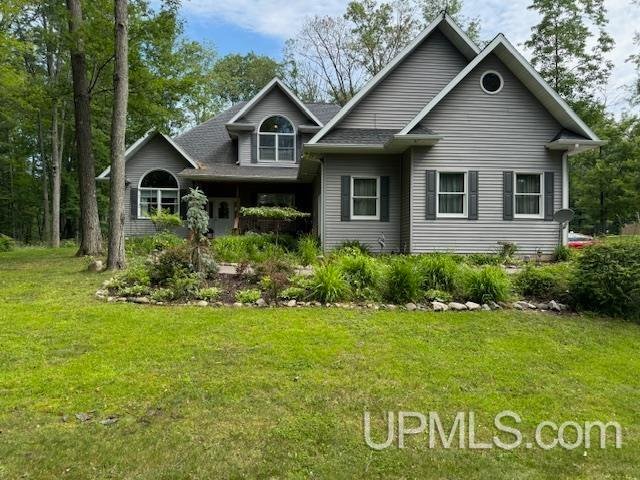House in Iron Mountain, Michigan, United States 1 - 18308456
