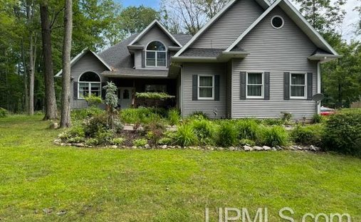 House in Iron Mountain, Michigan, United States 1