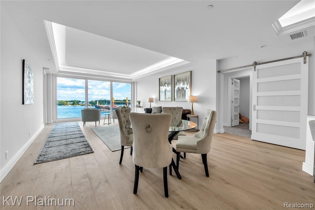 Condo in Port Huron, Michigan, United States 5 - 18307956