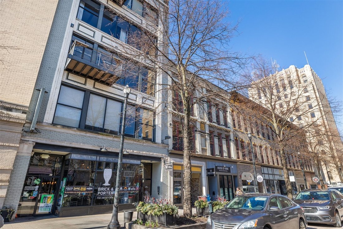 Condo in Grand Rapids, Michigan, United States 1 - 18309765