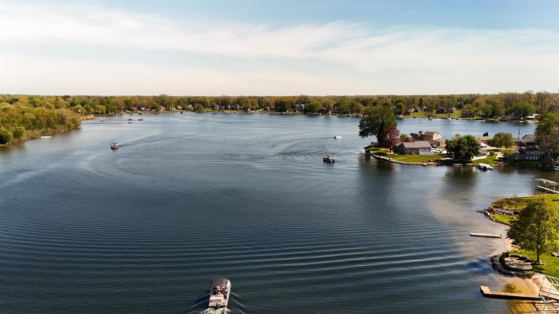 House in White Lake charter Township, Michigan, United States 3 - 18309160