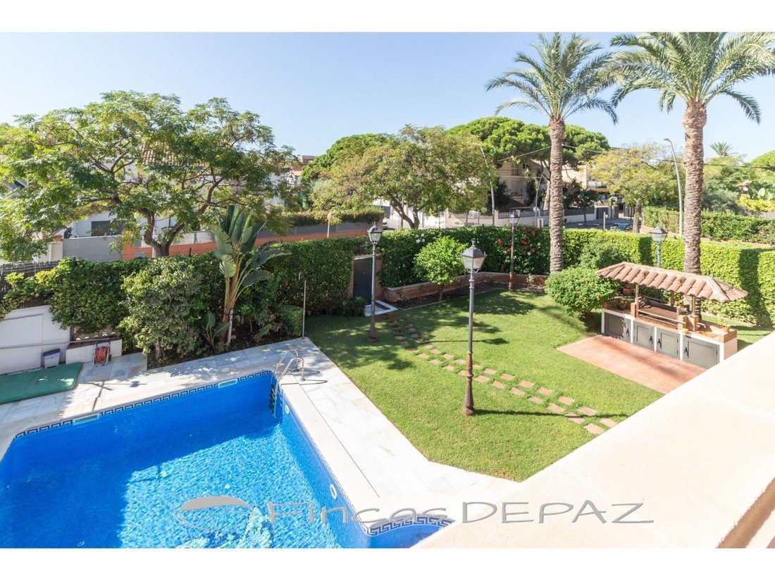 Chalet in Castelldefels, Catalonia, Spain 2 - 18312230