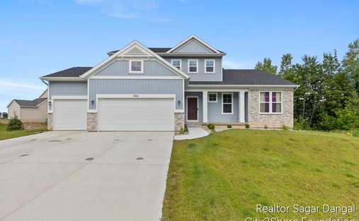 House in Caledonia, Michigan, United States 1