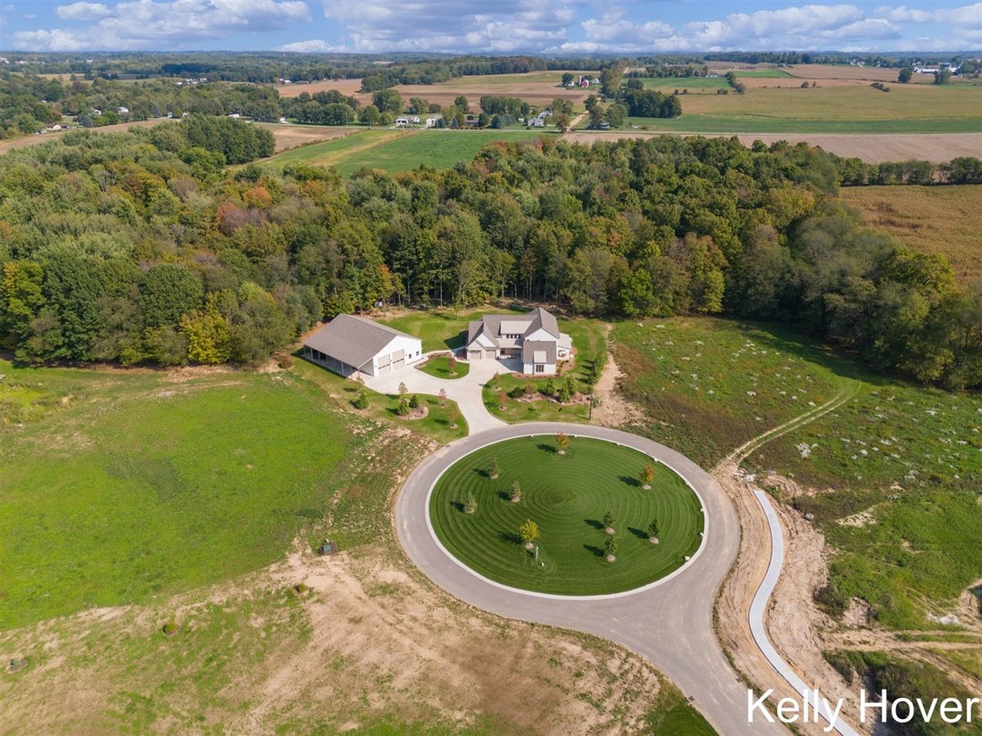 House in Dorr, Michigan, United States 2 - 18309379