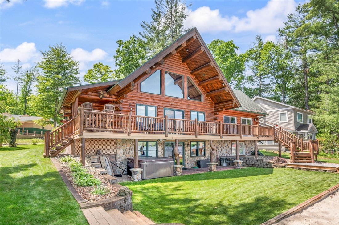 House in Le Roy, Michigan, United States 3 - 18309040