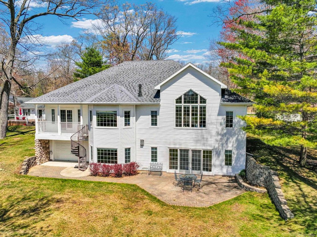 House in Roscommon Township, Michigan, United States 1 - 18309794