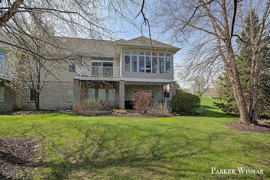 Condo in Byron Center, Michigan, United States 3 - 18308170