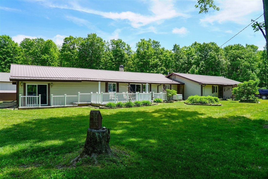 House in Rose City, Michigan, United States 2 - 18309322