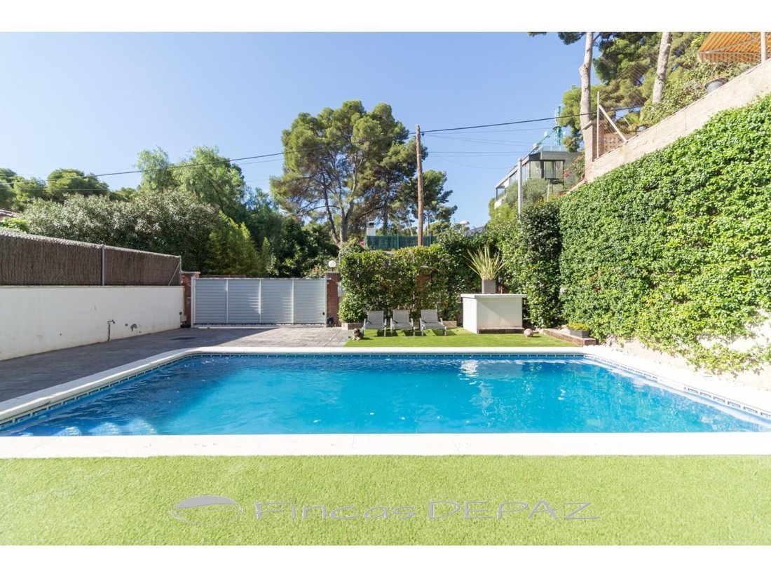 Chalet in Castelldefels, Catalonia, Spain 4 - 18312264