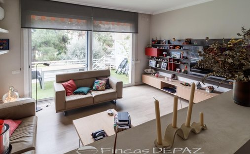 Townhouse in Castelldefels, Catalonia, Spain 1