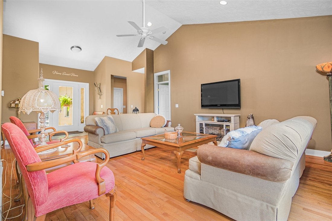 House in Mears, Michigan, United States 5 - 18309780