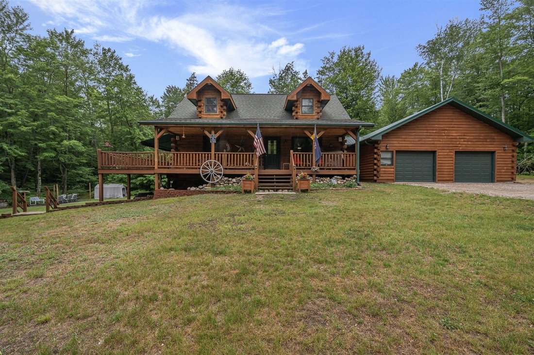 House in Cadillac, Michigan, United States 4 - 18309830