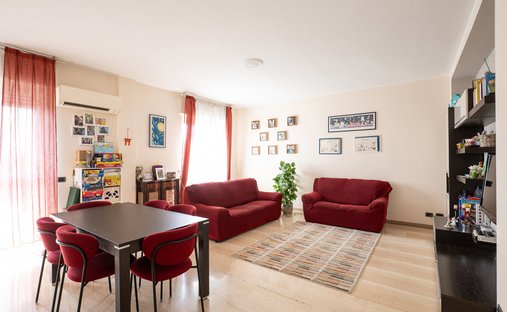 Apartment in Lorenteggio - Giambellino, Milan, Italy 1