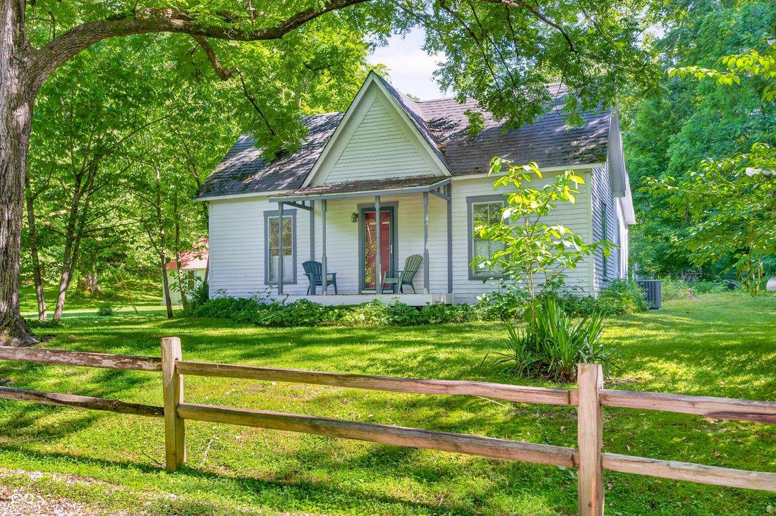 House in Nashville, Indiana, United States 2 - 18311659