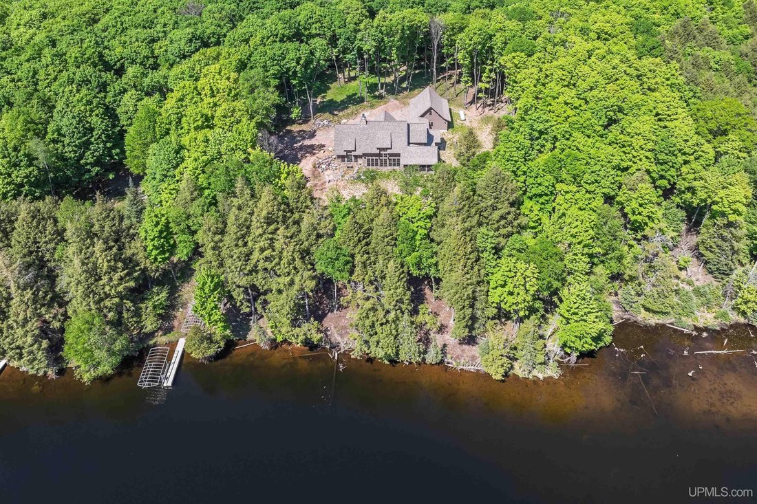 House in Watersmeet, Wisconsin, United States 4 - 18309448